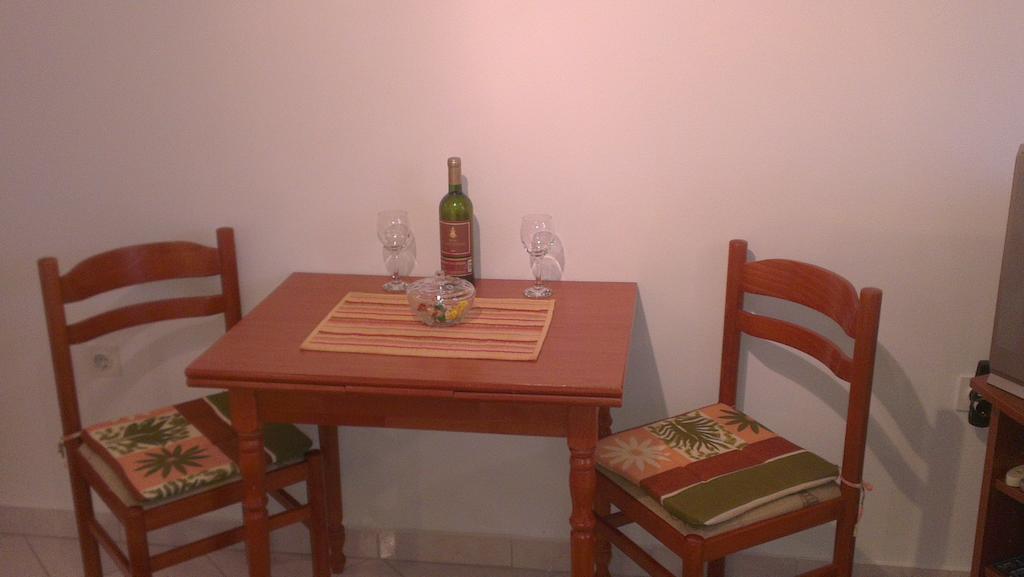 Andrea Apartment *
